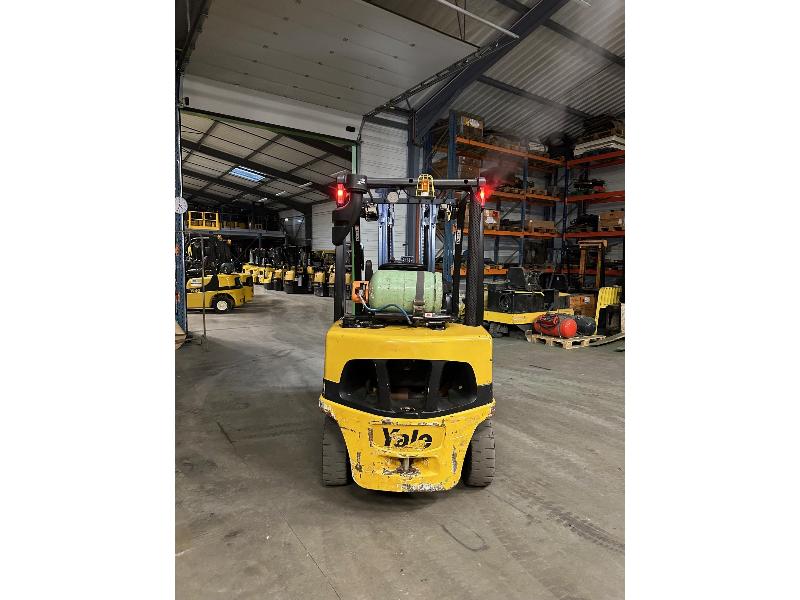 YALE GLP30VX (2037)